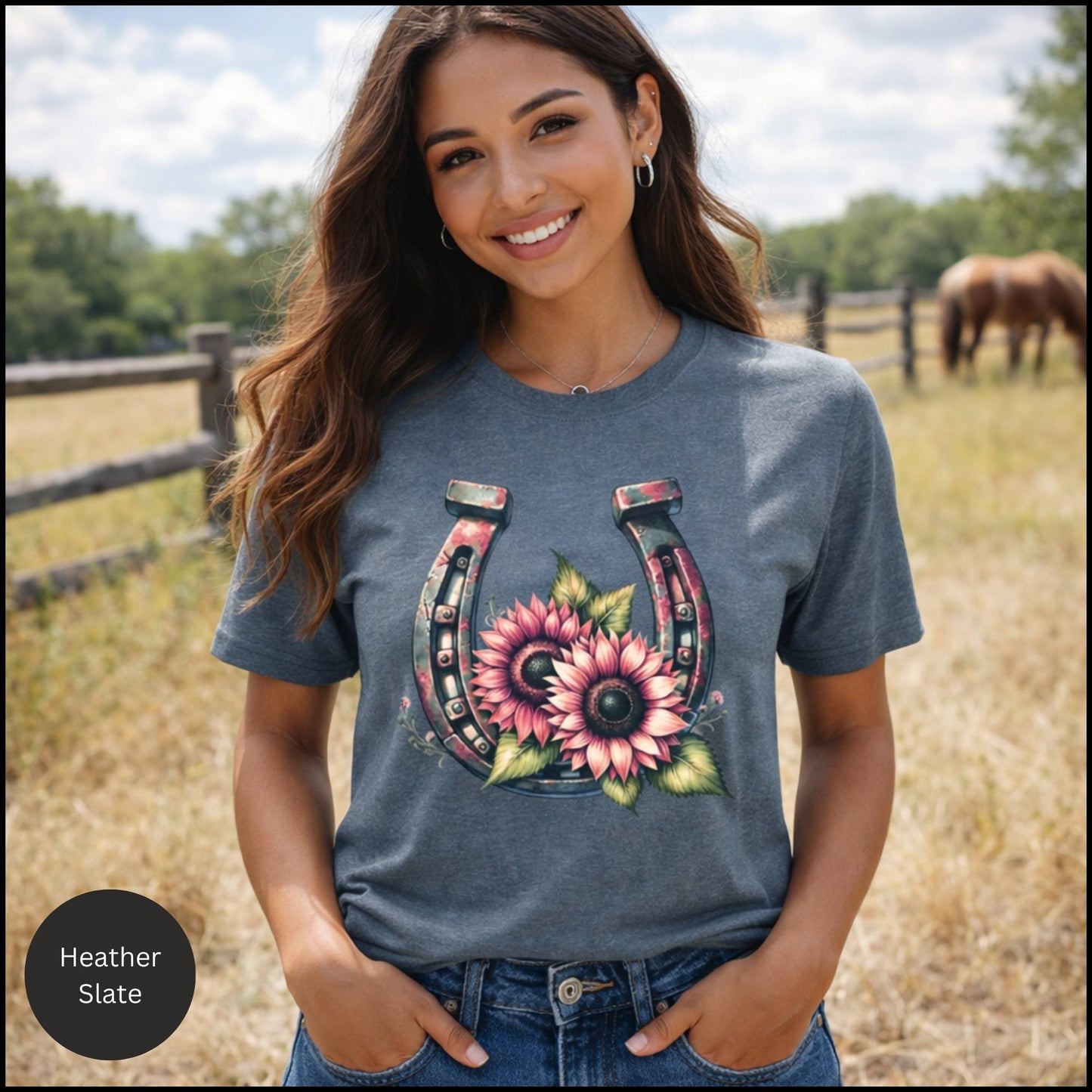 Floral Horseshoe Graphic Tee – Western Cowgirl Sunflower Horseshoe T-Shirt