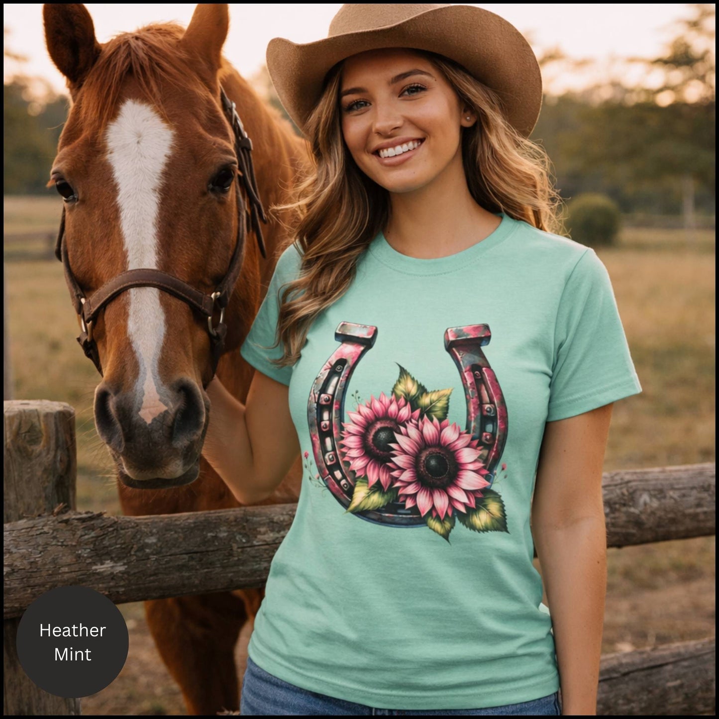 Floral Horseshoe Graphic Tee – Western Cowgirl Sunflower Horseshoe T-Shirt