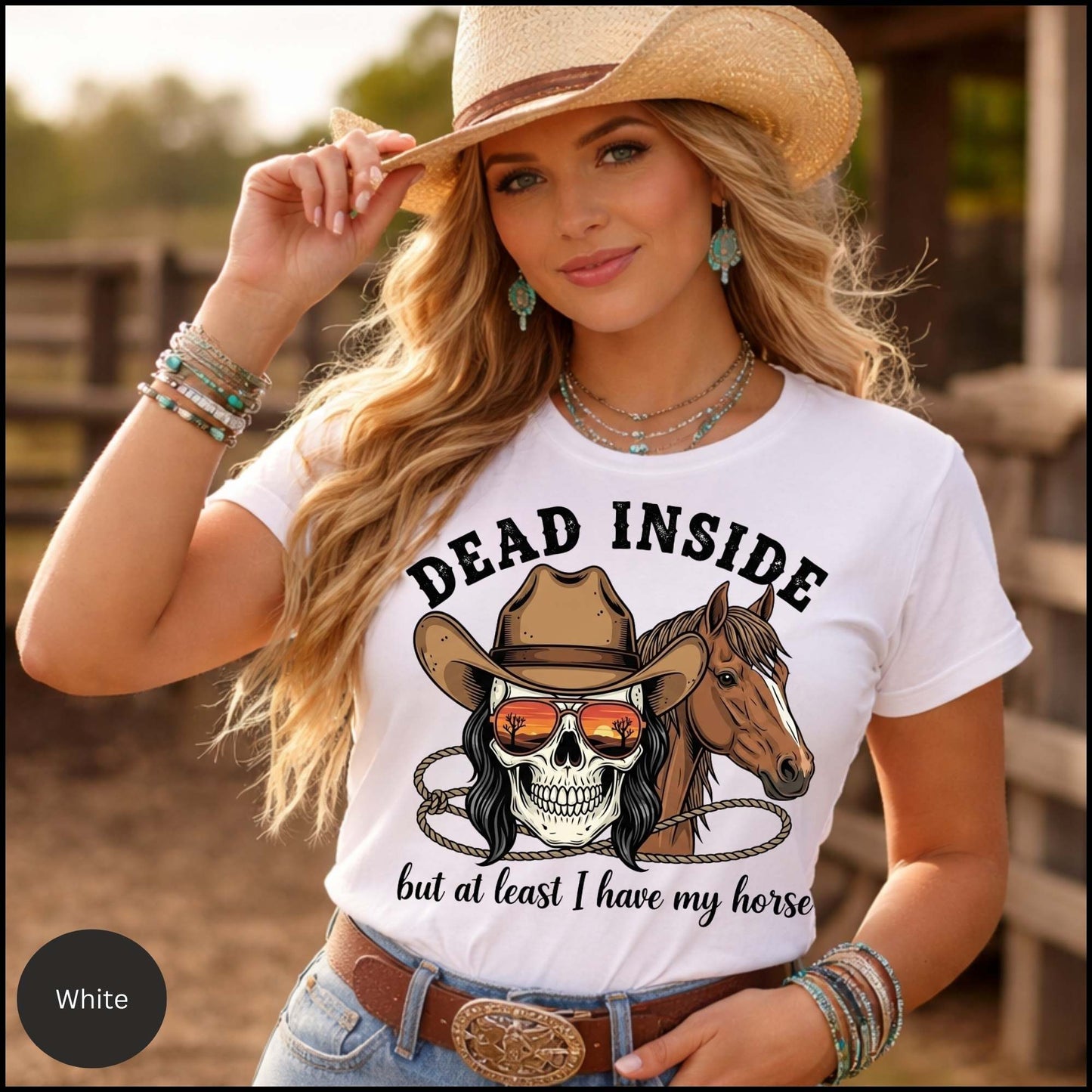 Howdy Cowboy Pink Western Graphic Tee – Retro Cowgirl Shirt, Trendy Western Aesthetic T-Shirt, Cute Country Outfit Top
