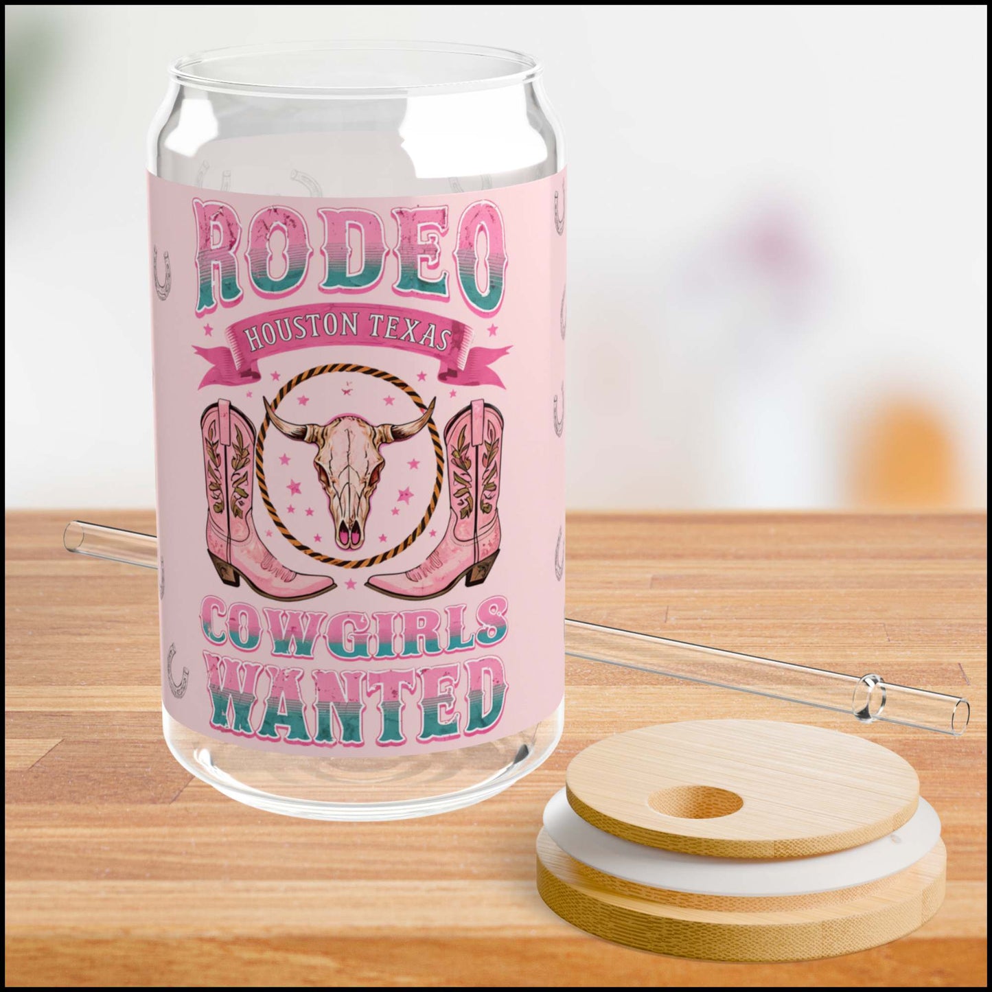 Rodeo Cowgirls Wanted Glass Can Tumbler – Pink Western Houston Texas Cowgirl Cup with Bamboo Lid, Retro Rodeo Drinkware
